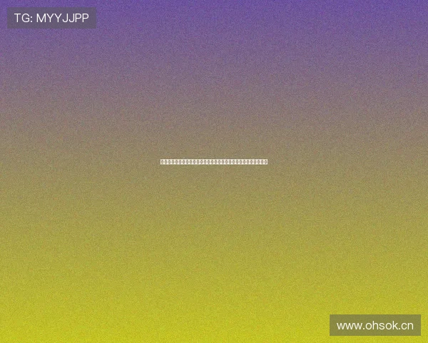 高清视角呈现激烈足球赛场瞬间全景深度解析巅峰对决精彩画面集锦